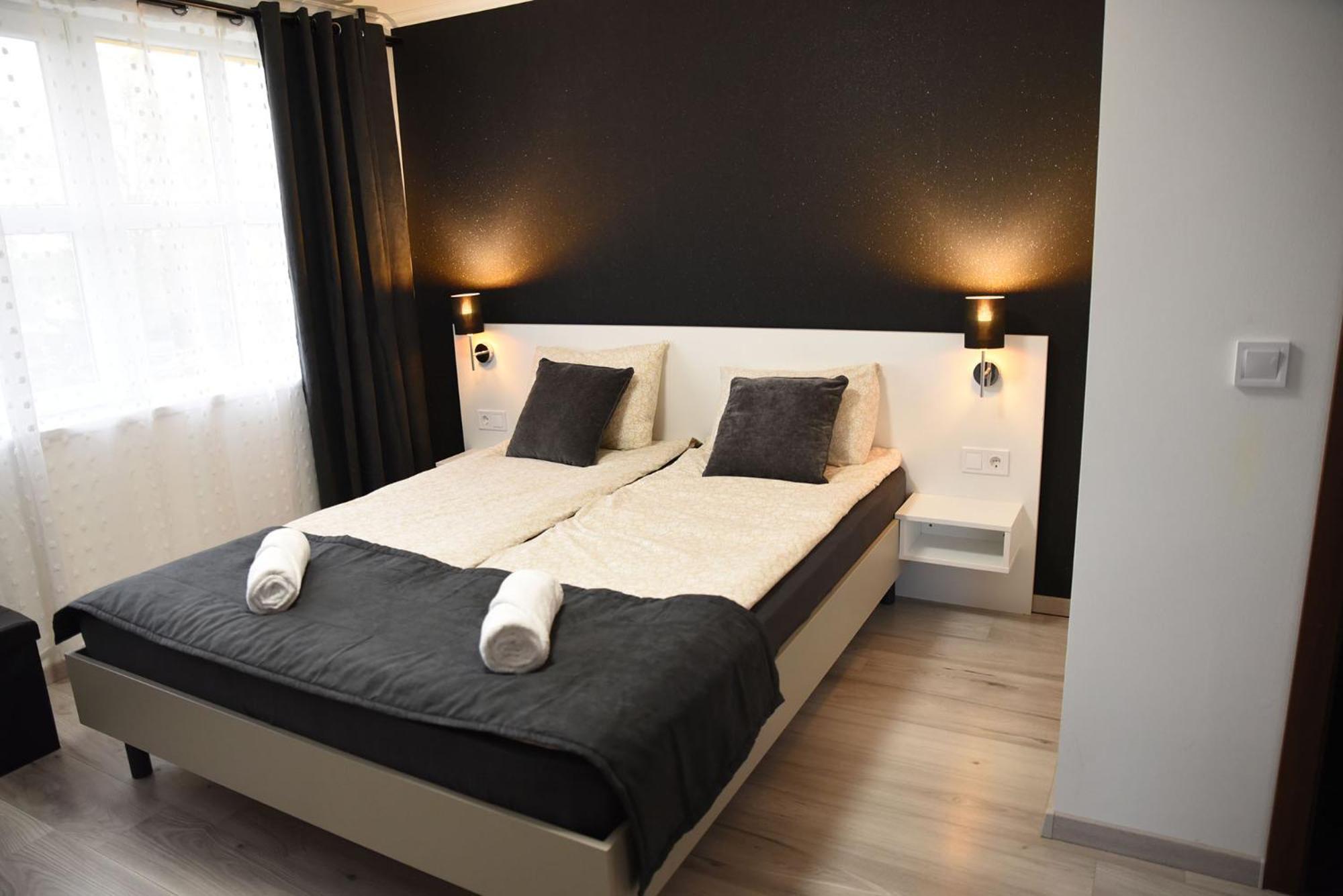 Bed and Breakfast Vi-Li Panzio Maklár Zewnętrze zdjęcie